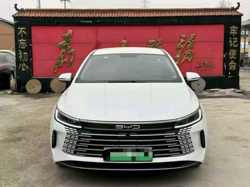 淄博24年比亚迪驱逐舰1