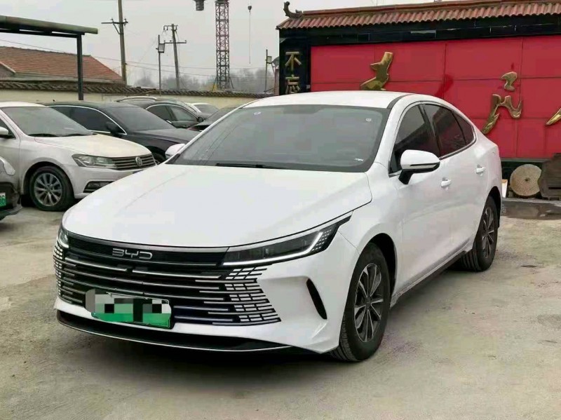 淄博24年比亚迪驱逐舰3