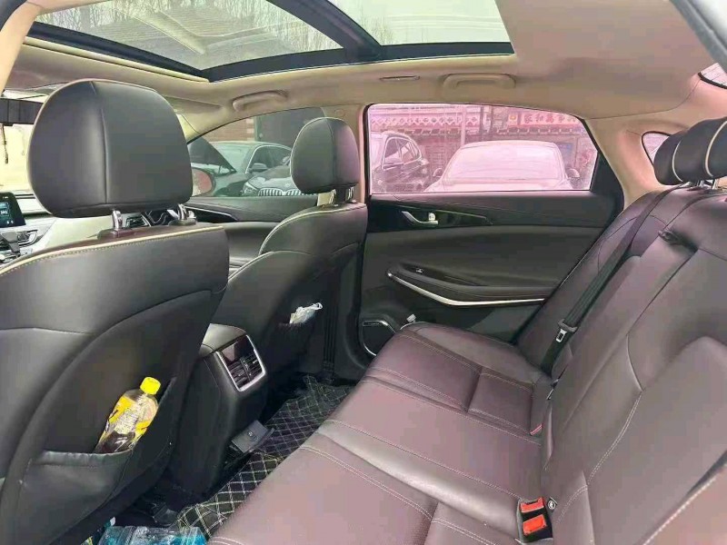 淄博19年长安汽车睿骋5