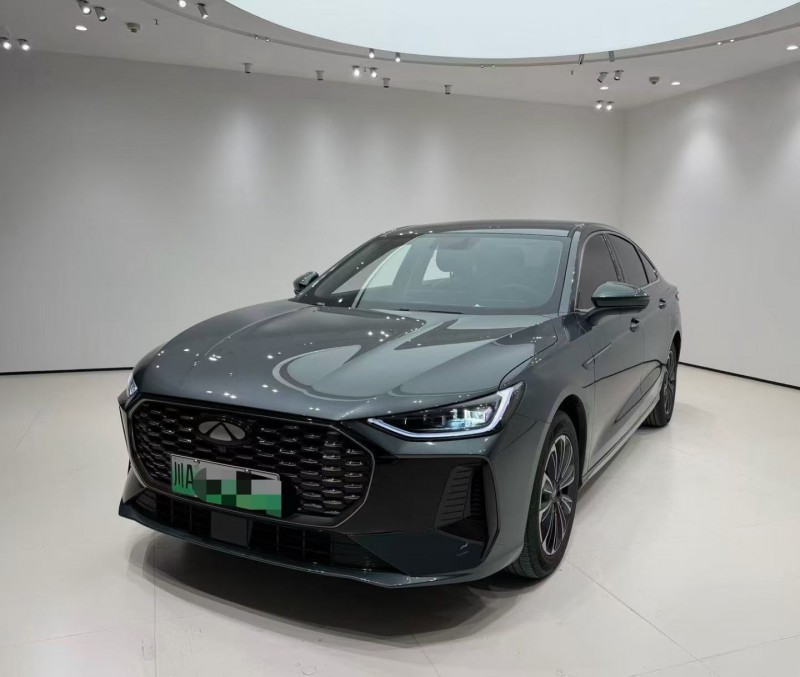 成都25年奇瑞风云2