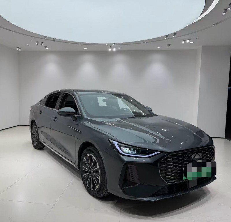 成都25年奇瑞风云3