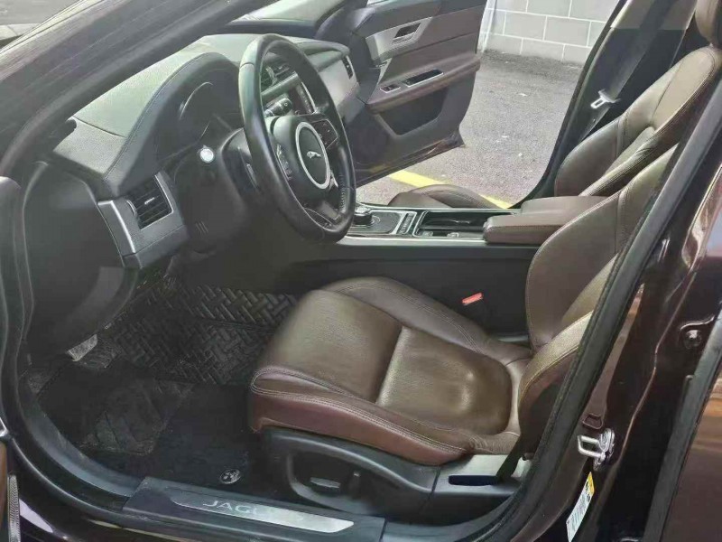 青岛18年捷豹XFL7