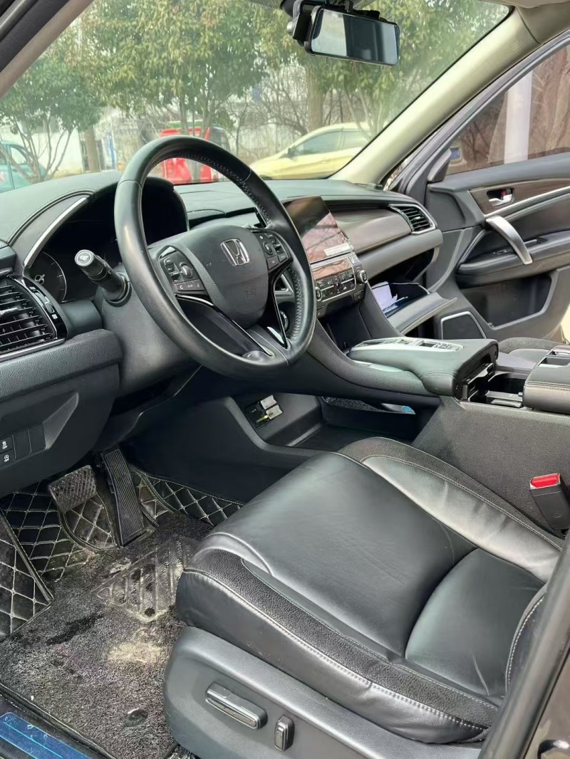 枣庄19年本田冠道4