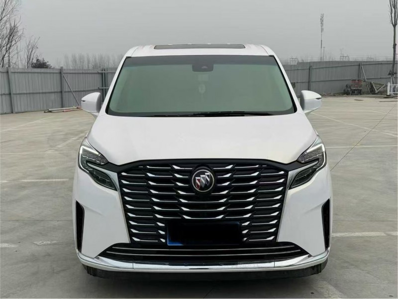 济宁23年别克GL81