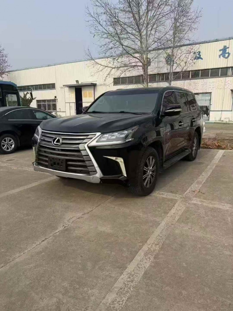 烟台12年雷克萨斯LX2