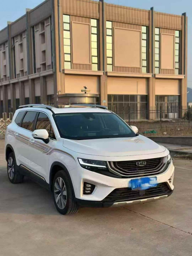 济南21年吉利帝豪2