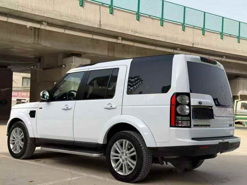 长治15年路虎发现8