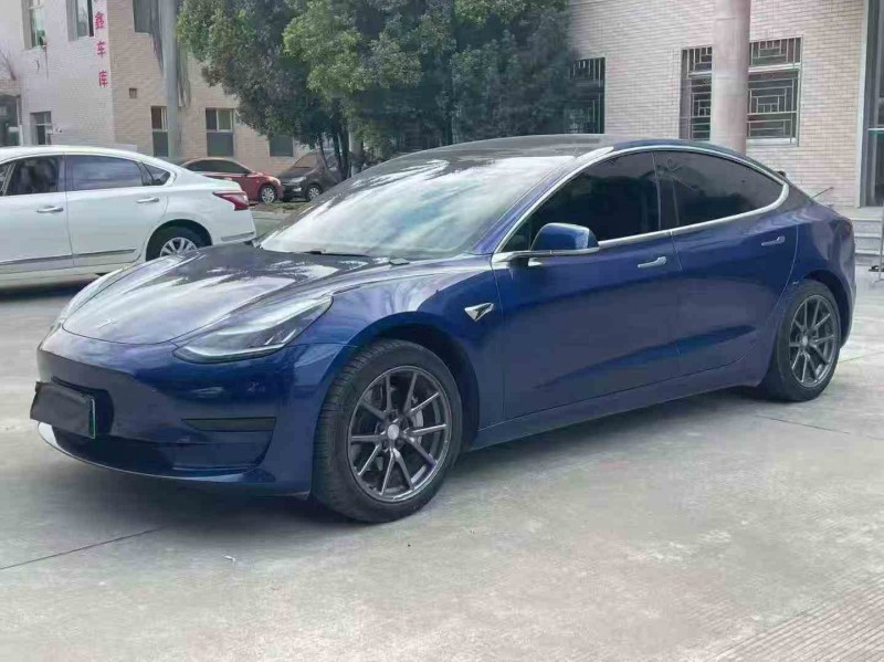 南平20年特斯拉MODEL 33