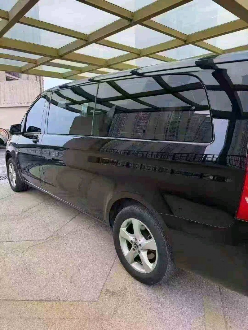 苏州20年奔驰威霆8