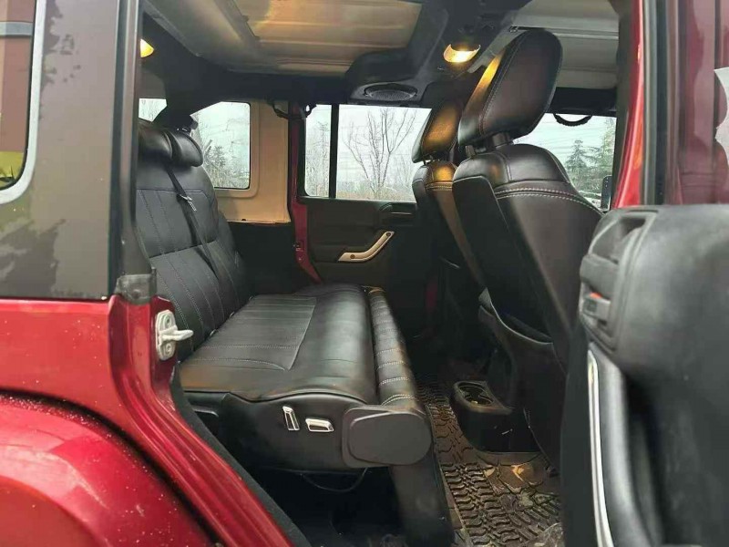 济宁13年Jeep牧马人5