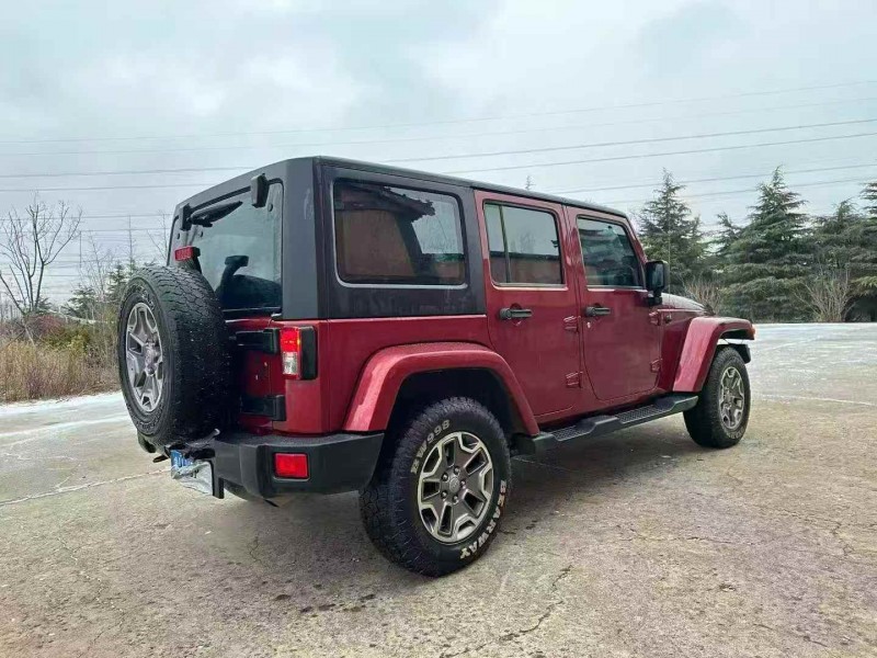 济宁13年Jeep牧马人7