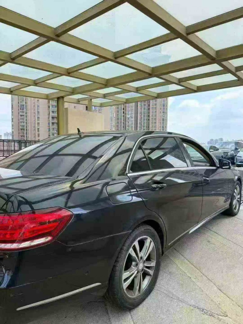 常州13年奔驰E8