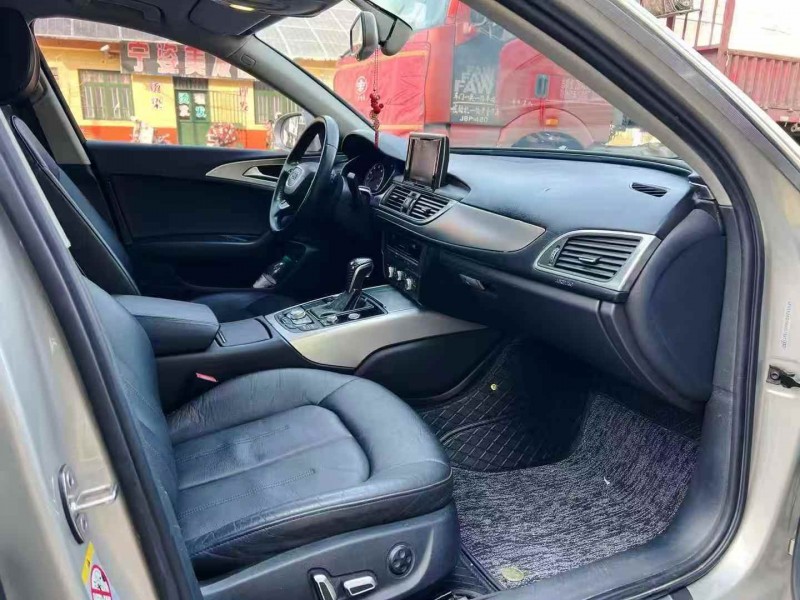 济宁17年奥迪A6L4