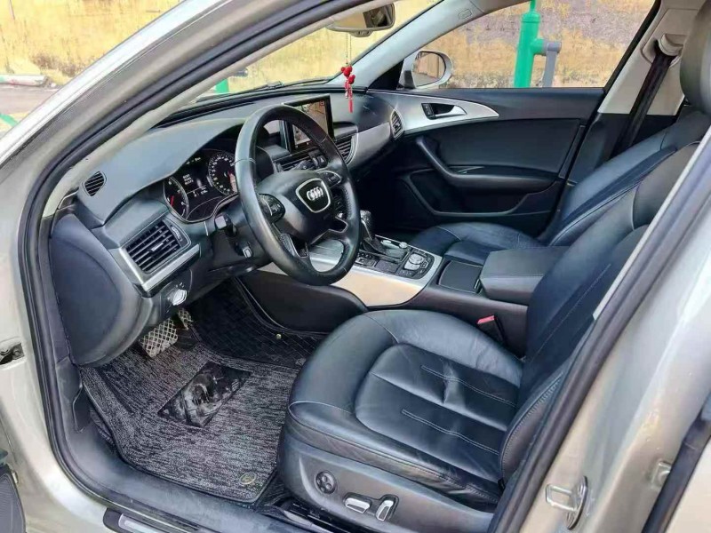 济宁17年奥迪A6L6