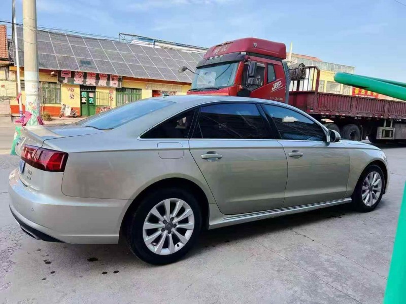 济宁17年奥迪A6L8