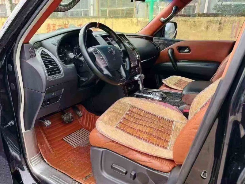 潍坊17年日产途乐4