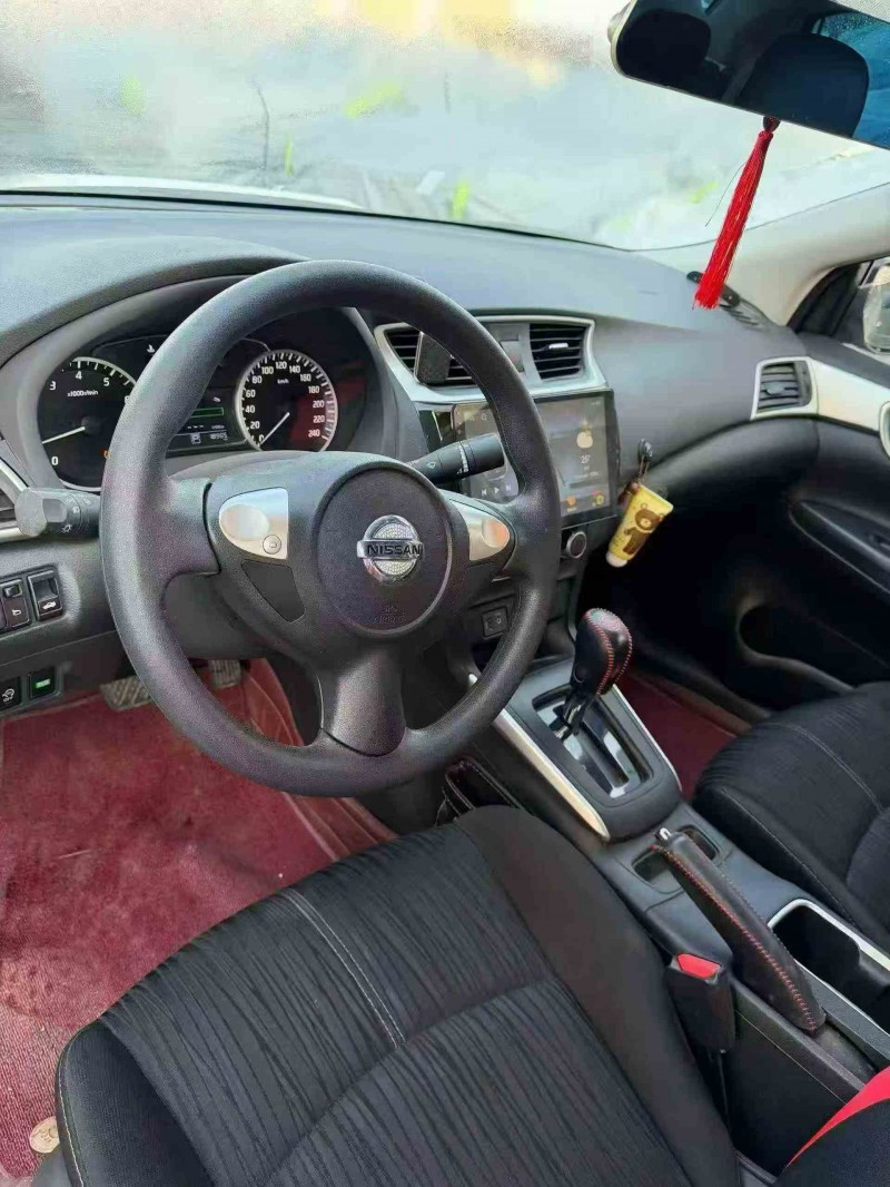 苏州21年日产天籁4