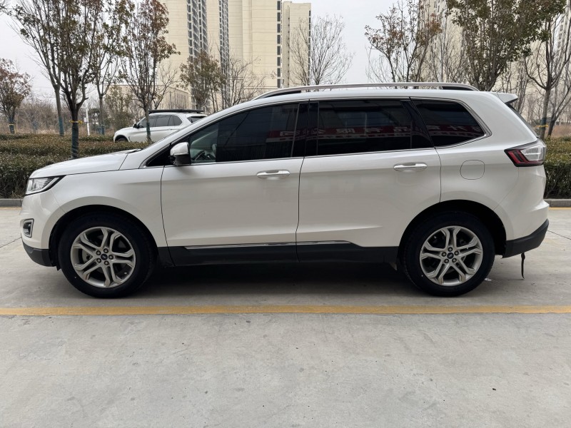 济宁19年福特锐界7