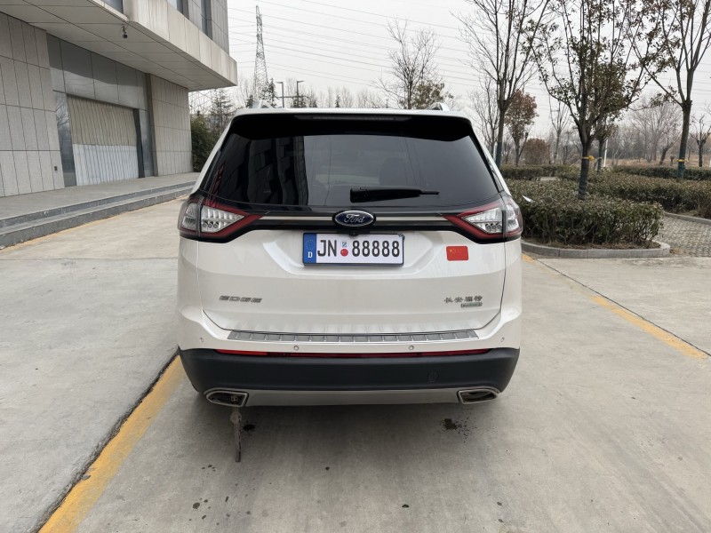 济宁19年福特锐界9