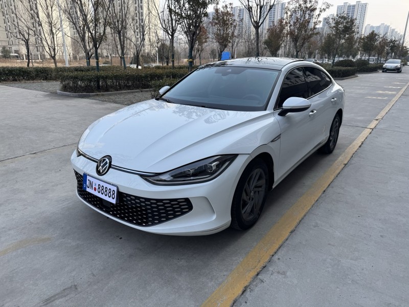 济宁24年大众凌渡2