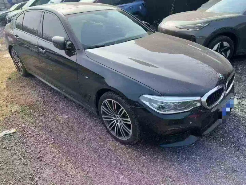 荆州18年宝马5系3