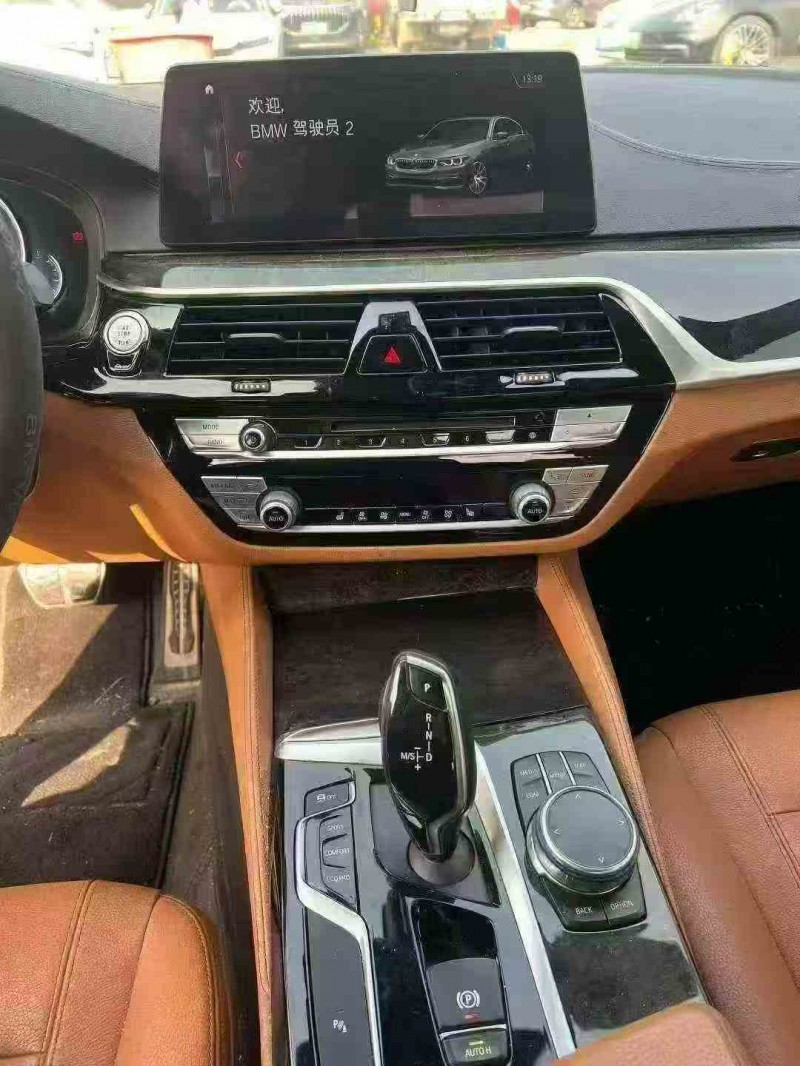 荆州18年宝马5系6