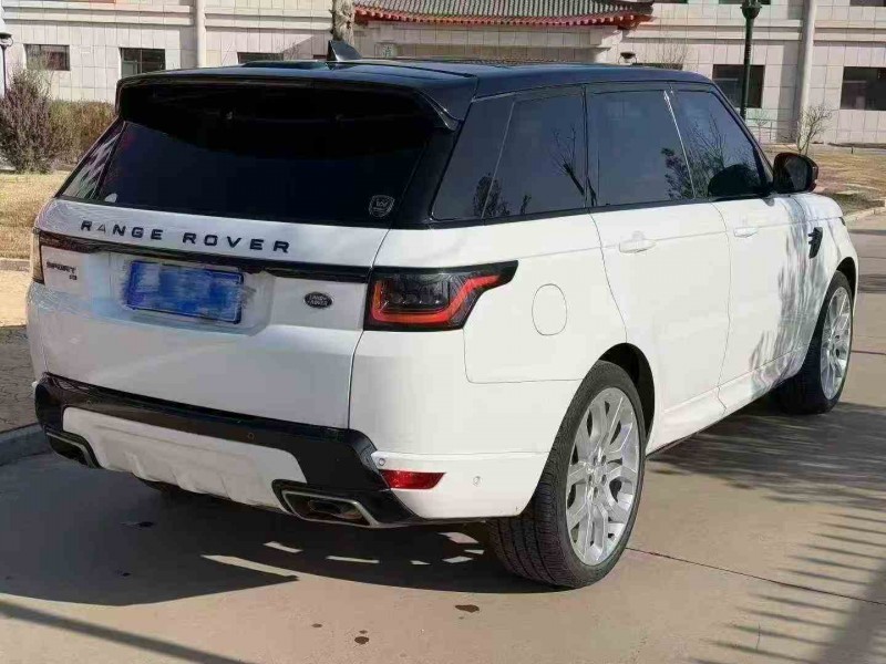 渭南22年路虎揽胜运动7