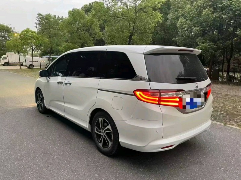 常德15年本田奥德赛3