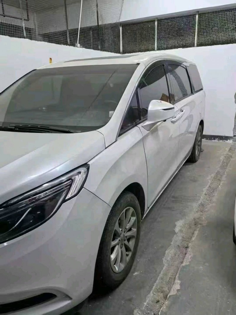 常州18年别克GL82