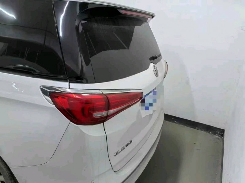 常州18年别克GL85