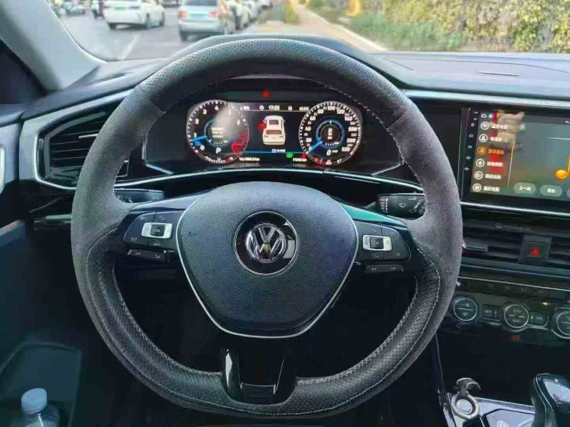 临沧19年大众探岳6