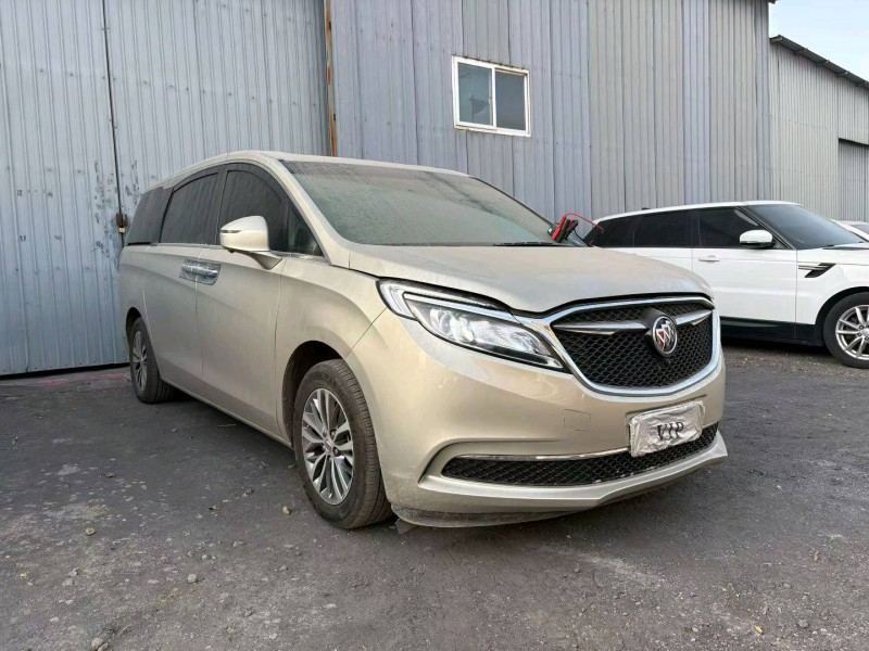 太原18年别克GL82