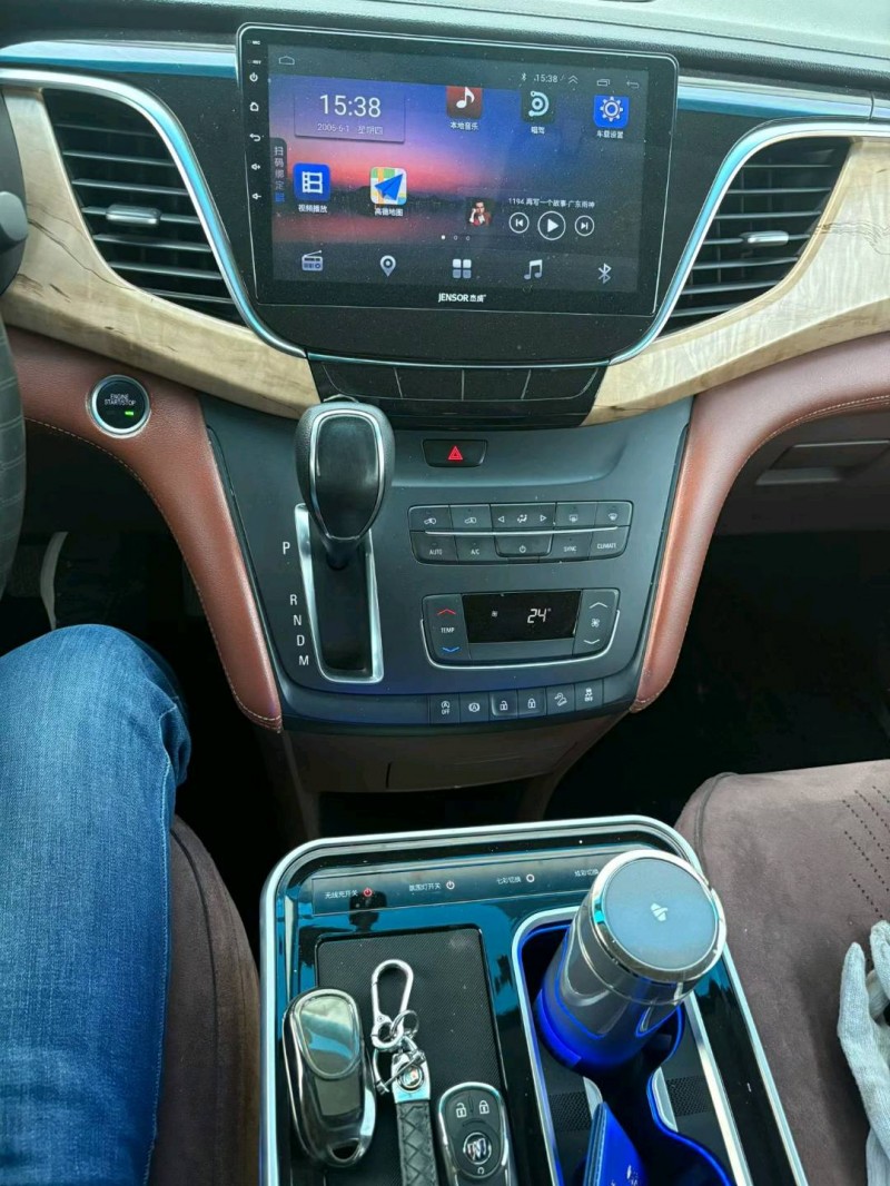 太原18年别克GL88