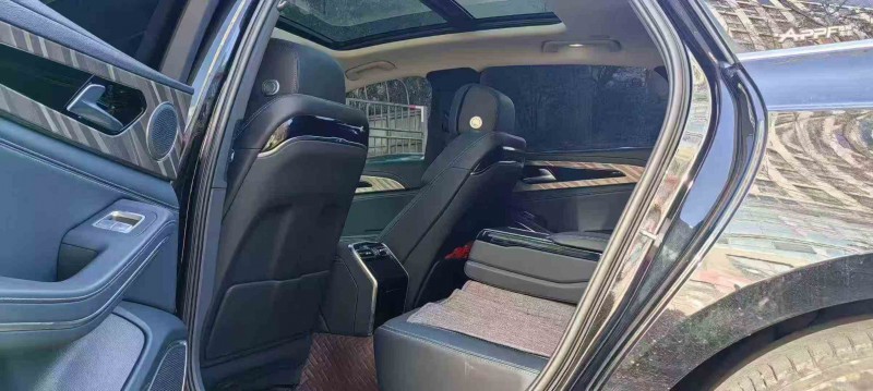 昭通23年红旗H96