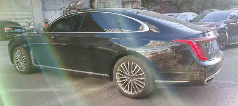 昭通23年红旗H97