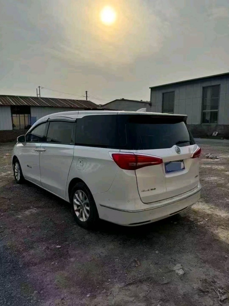 菏泽18年别克GL84