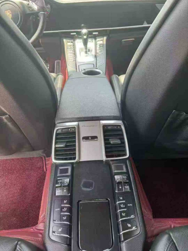 鄂州13年保时捷帕拉梅拉4