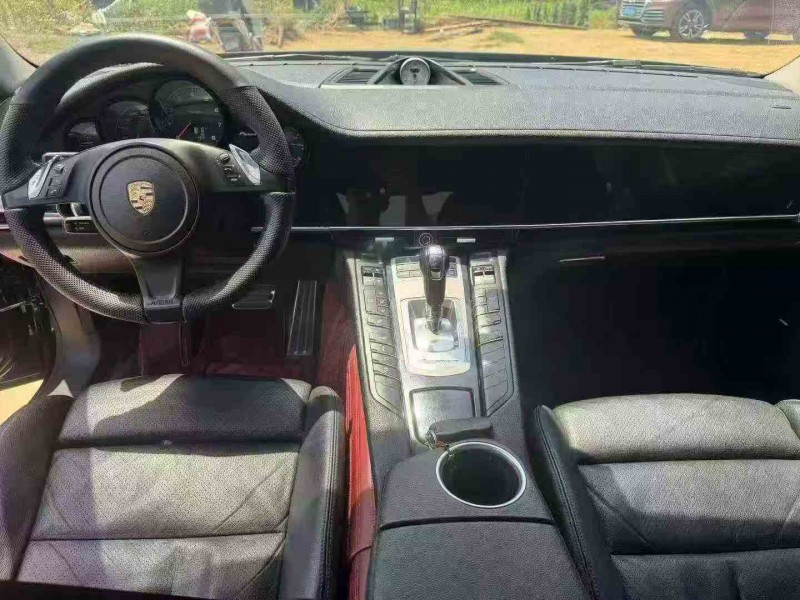 鄂州13年保时捷帕拉梅拉6