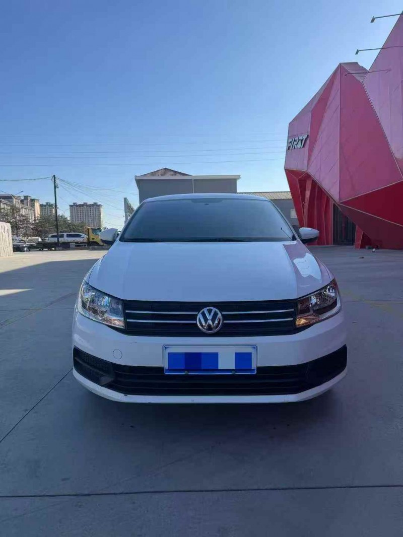 邯郸22年大众桑塔纳1