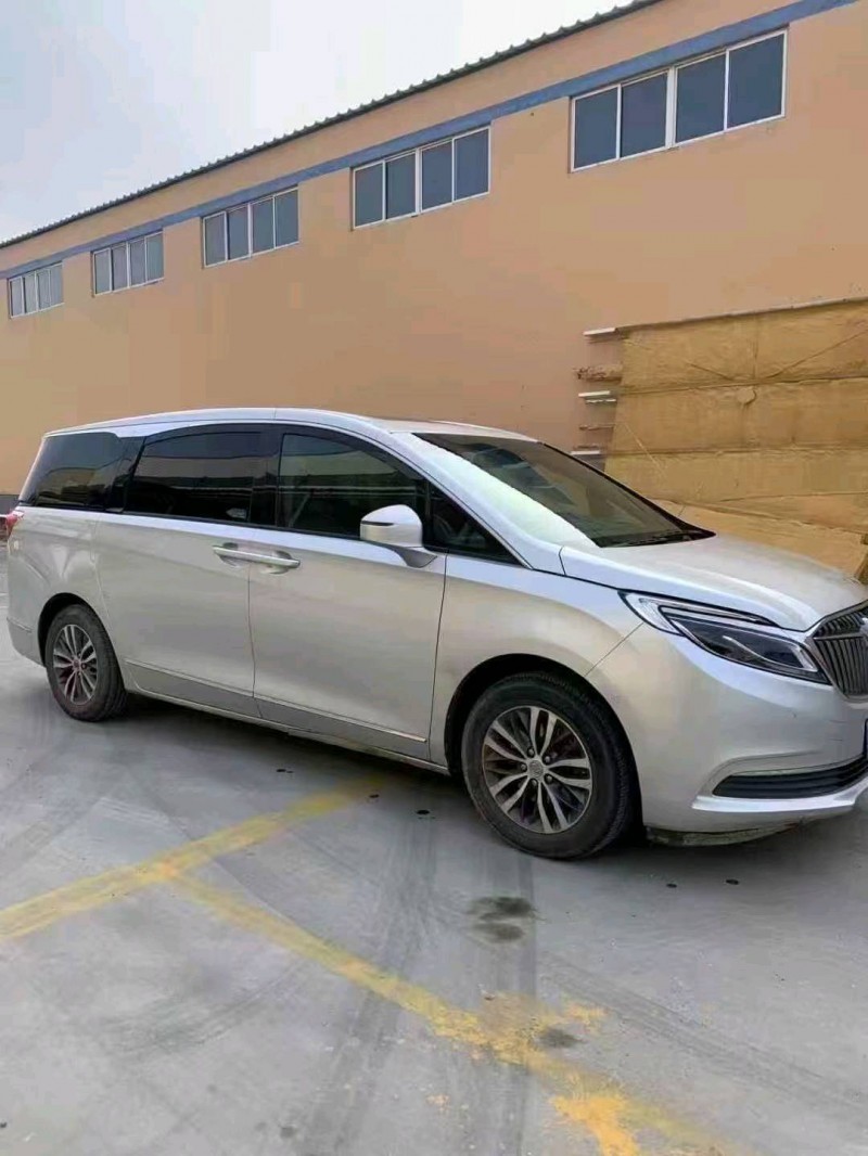 青岛17年别克GL83