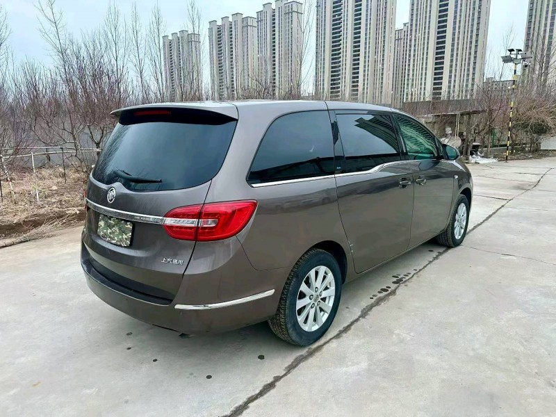 临沂17年别克GL86