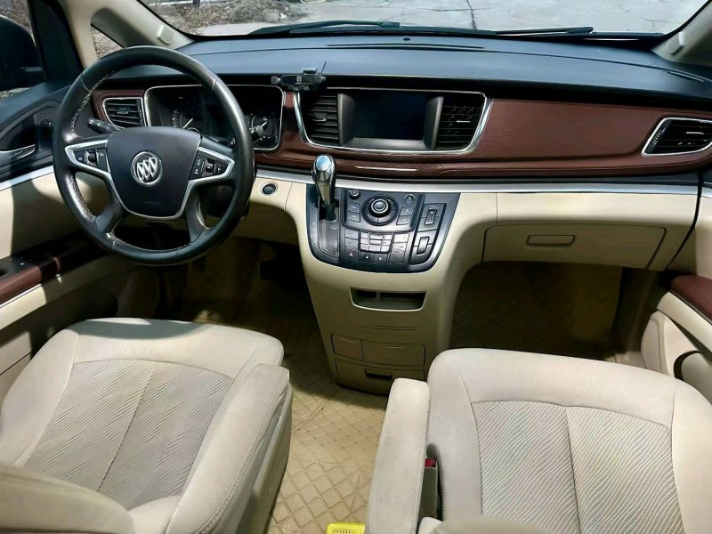 临沂17年别克GL87