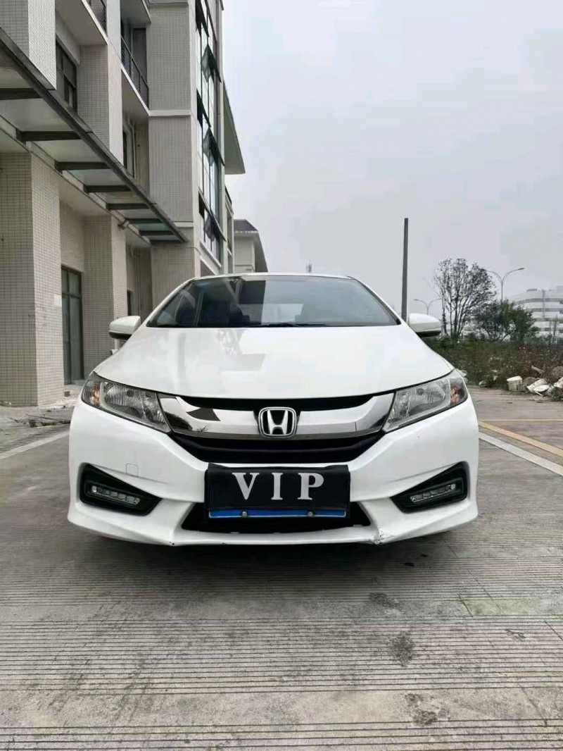 南宁18年本田锋范1