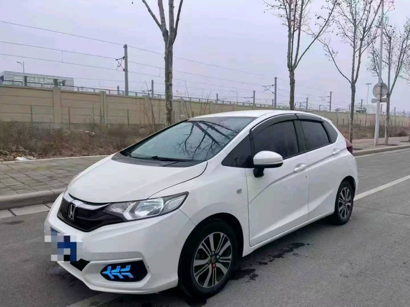 鹤壁18年本田飞度3