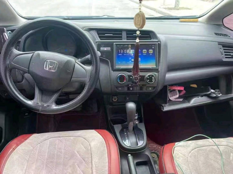 鹤壁18年本田飞度8