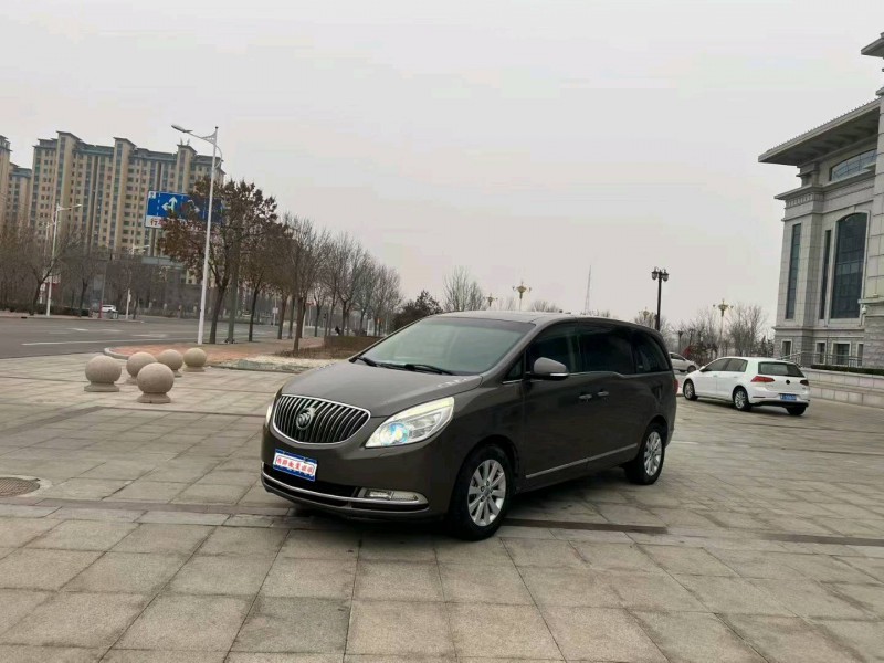 沧州16年别克GL82