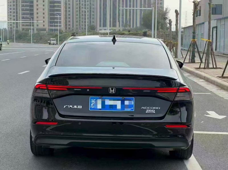 郑州23年本田雅阁9