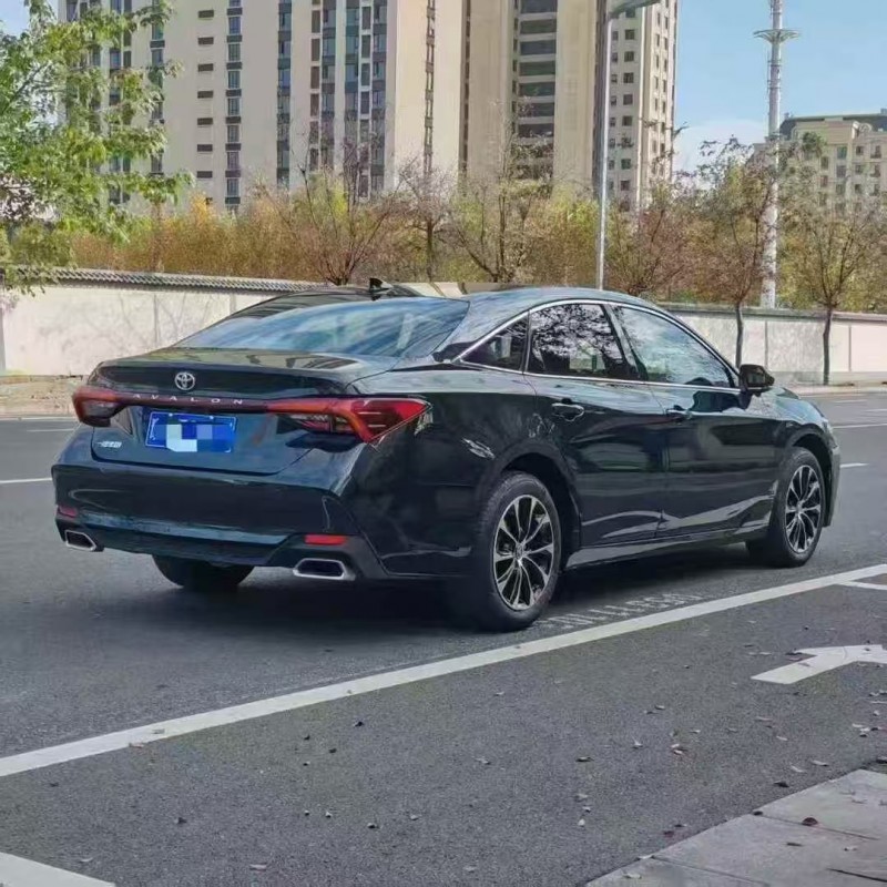 郑州23年丰田亚洲龙7