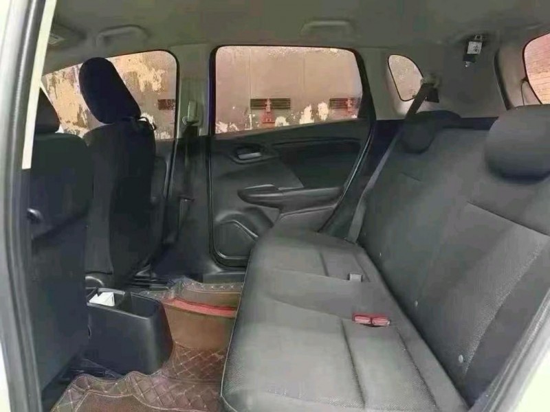 菏泽20年本田飞度5