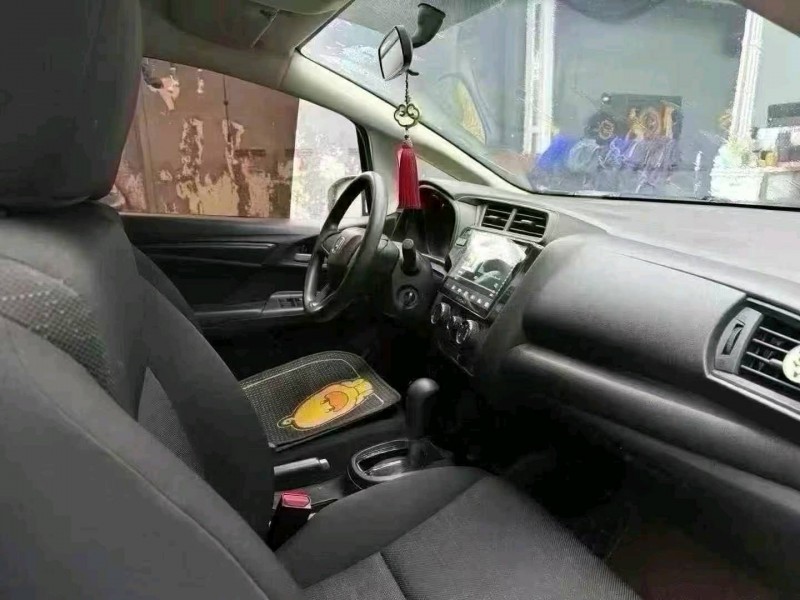 菏泽20年本田飞度9